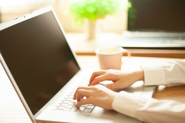 メルカリをガラケーとPCで使用