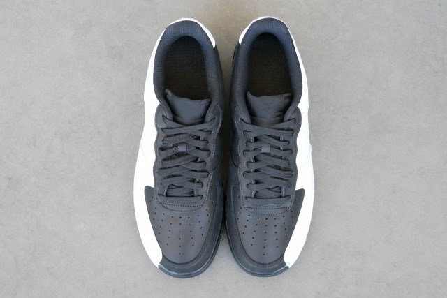 ルカリでスニーカーのサイズ