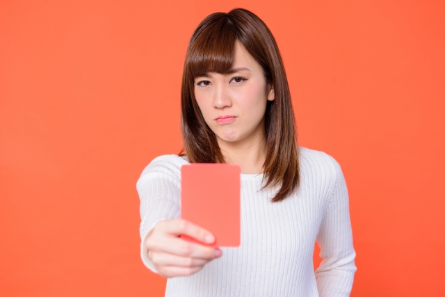 メルカリでコメントなしで購入はルール違反