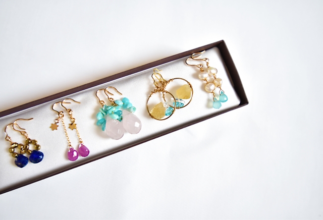 メルカリでブランドのピアスを送る